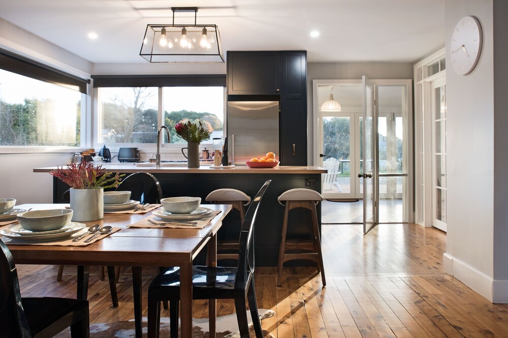 The Arlow House — 4-Star Luxury Hotel in Daylesford, Australia