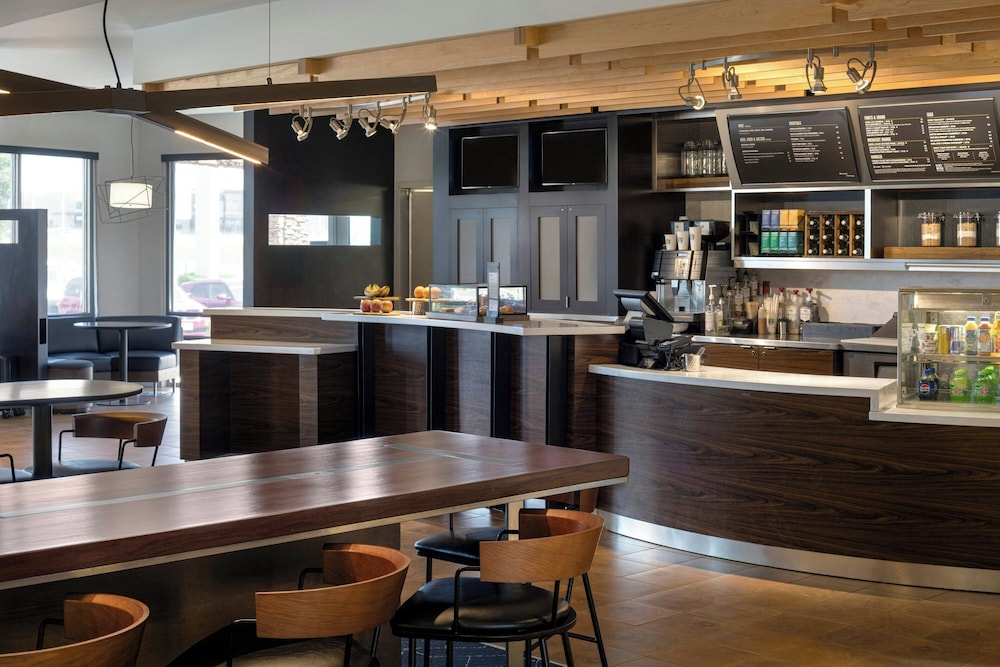 Courtyard by Marriott St. Louis St. Peters - photo 35