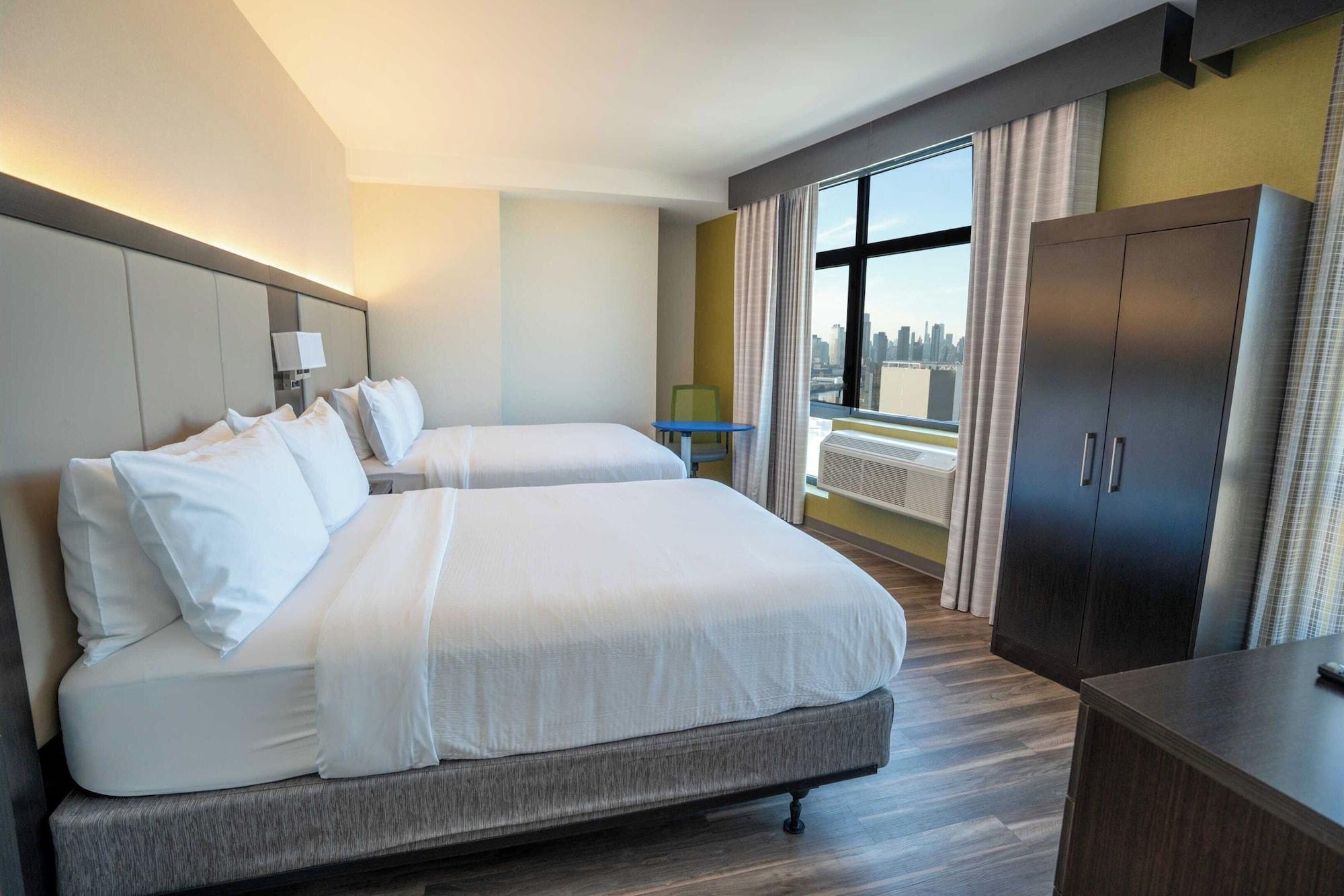 Holiday Inn Express Long Island City E New York by IHG - photo 24