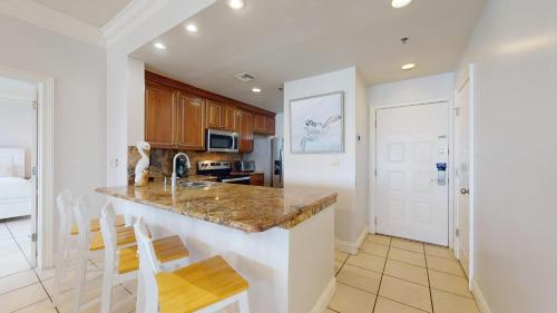 Beach Manor 0712 - photo 8