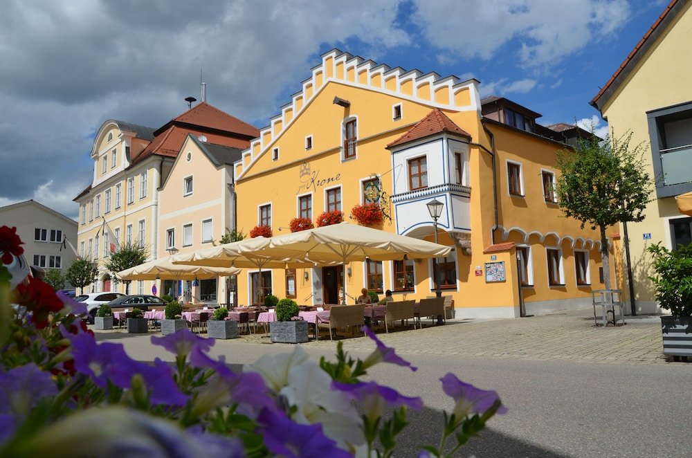 Hotel zur Krone — hotel in Ingolstadt
