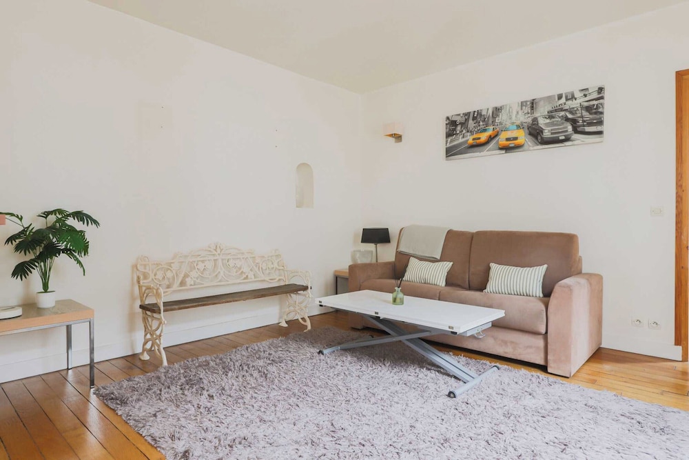 Charming Flat 1br 4p Tour Eiffel - last minute hotel in Paris