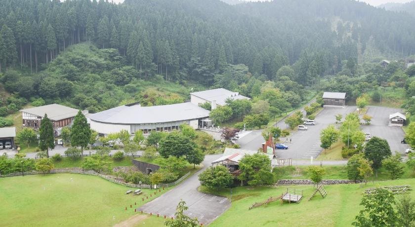 Higashiyama Onsen Maple Plaza — hotel in Shiso