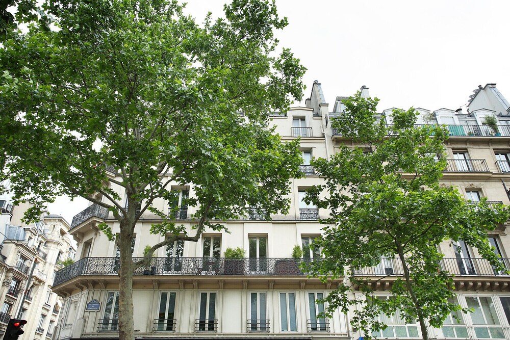 La Charme Du Marais — 4-Star Luxury Hotel in Paris, France