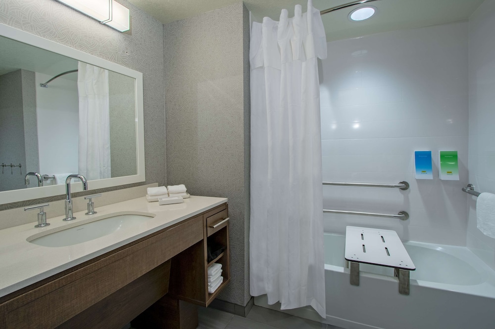 Home2 Suites by Hilton Grove City Columbus - photo 22
