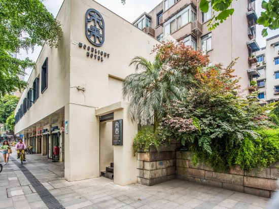Moonlight Hotel - carbon neutral hotel in Chengdu