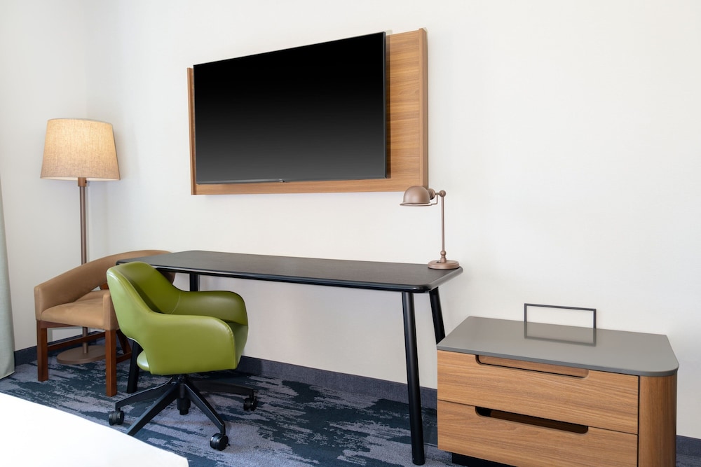 Fairfield by Marriott Inn & Suites Sioux Center - photo 10