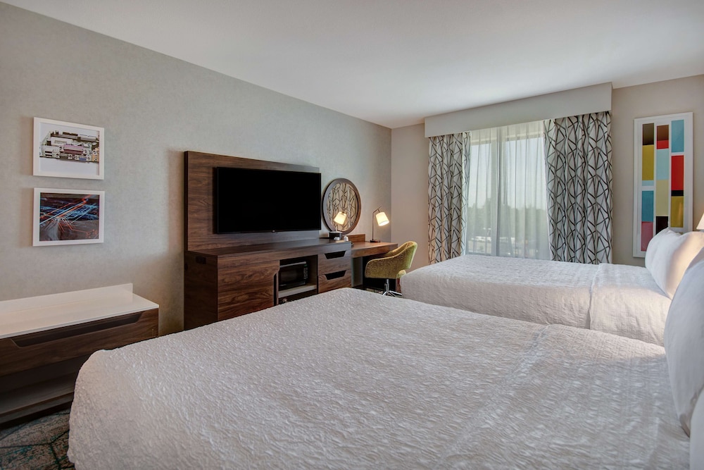 Hampton Inn & Suites Sunnyvale Silicon Valley - photo 16