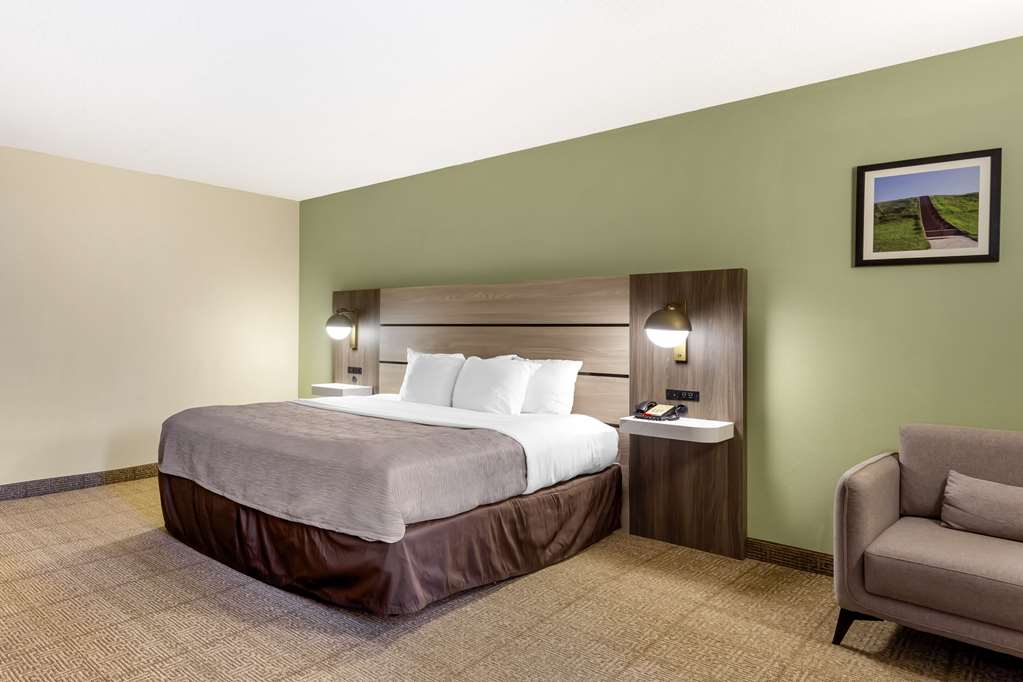 Quality Inn Raleigh Downtown - photo 12