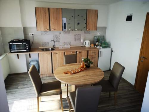 Apartman Borna — 4-Star Luxury Hotel in Otocac, Croatia
