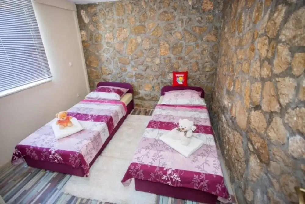 Apartment Any One Bedroom Apartment with Terrace and Sea View