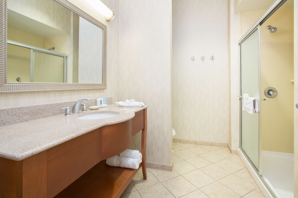Hampton Inn Santa Rosa - photo 13