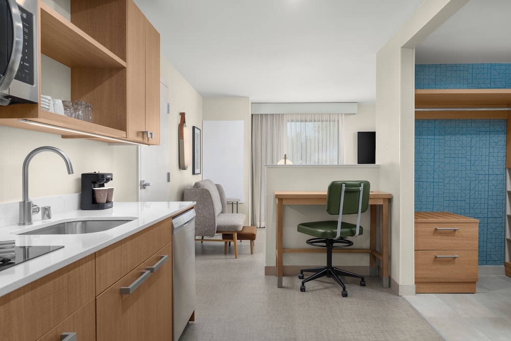 Homewood Suites by Hilton North Las Vegas Speedway - photo 9
