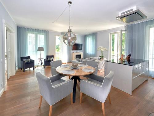 First Sellin Appt 22 Baltic Sea Mit Seitlichem Meerblick — Ostseebad Sellin