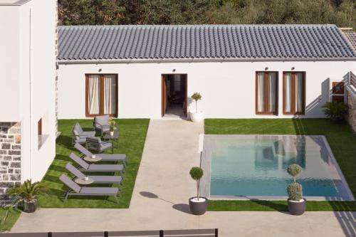 Sweet Sunshine Villa Majestic Countryside Vistas by Thinkvilla — 4-Star Luxury Hotel in Agia, Greece