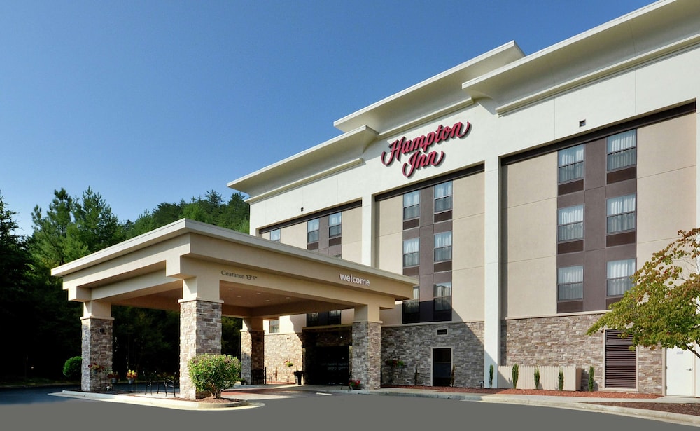 Hampton Inn Martinsville - photo 49