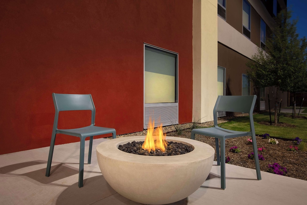 Home2 Suites by Hilton Lubbock University - photo 31