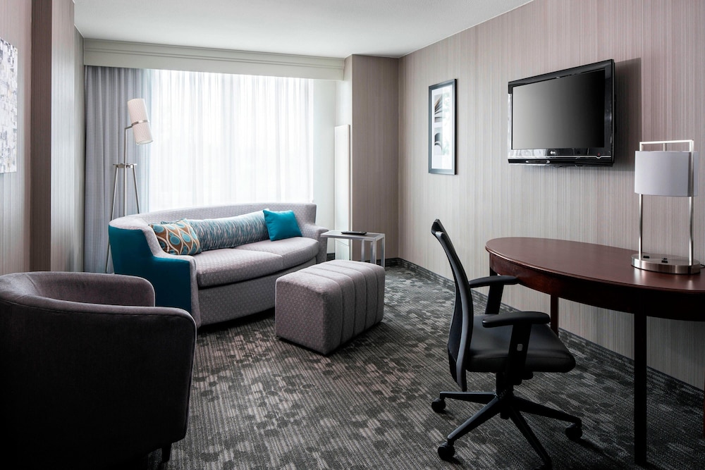 Courtyard by Marriott Seattle Federal Way - photo 9