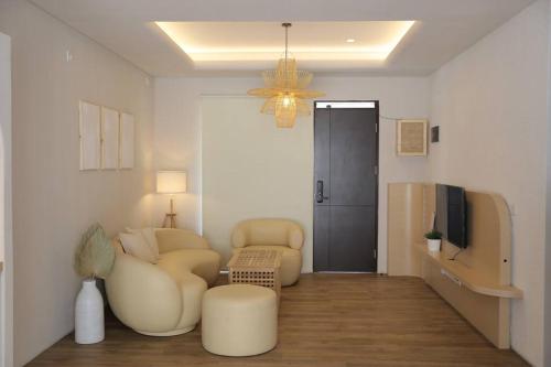 Twelve Stones at Wahoo KBP — 4-Star Luxury Hotel in Padalarang, Indonesia