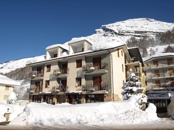 Hotel Trois Etoiles — hotel in Entracque