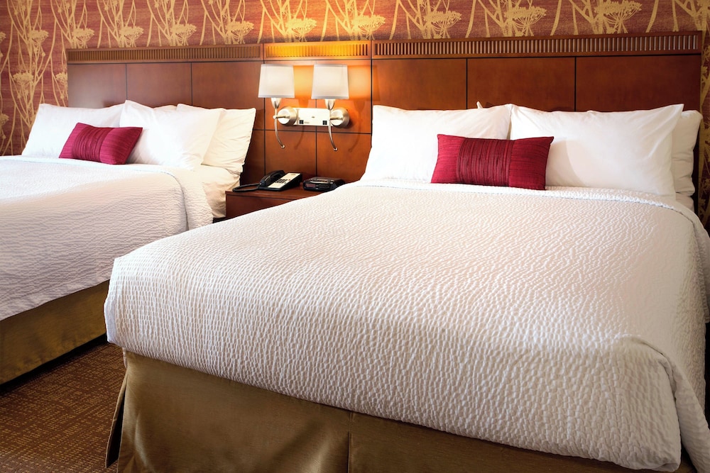 Courtyard by Marriott Costa Mesa South Coast Metro - photo 10