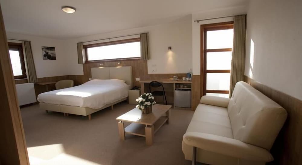 Hotel Chamdor — Roeselare — photo 5