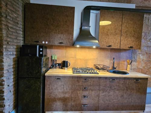 Old Gold Apartment