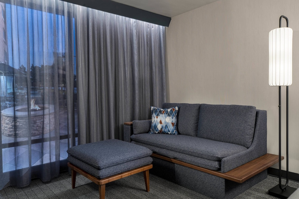 Courtyard by Marriott San Diego Miramar - photo 10