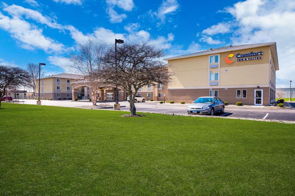Comfort Inn & Suites Springfield I 55 in Springfield, United States
