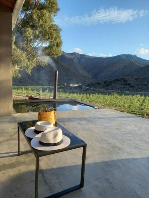 Delightful farmhouse with hottub — 4-Star Luxury Hotel in Montagu, South Africa