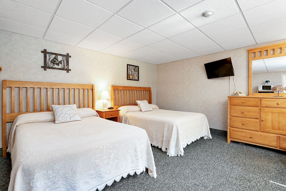 Towne Lyne Motel - photo 111