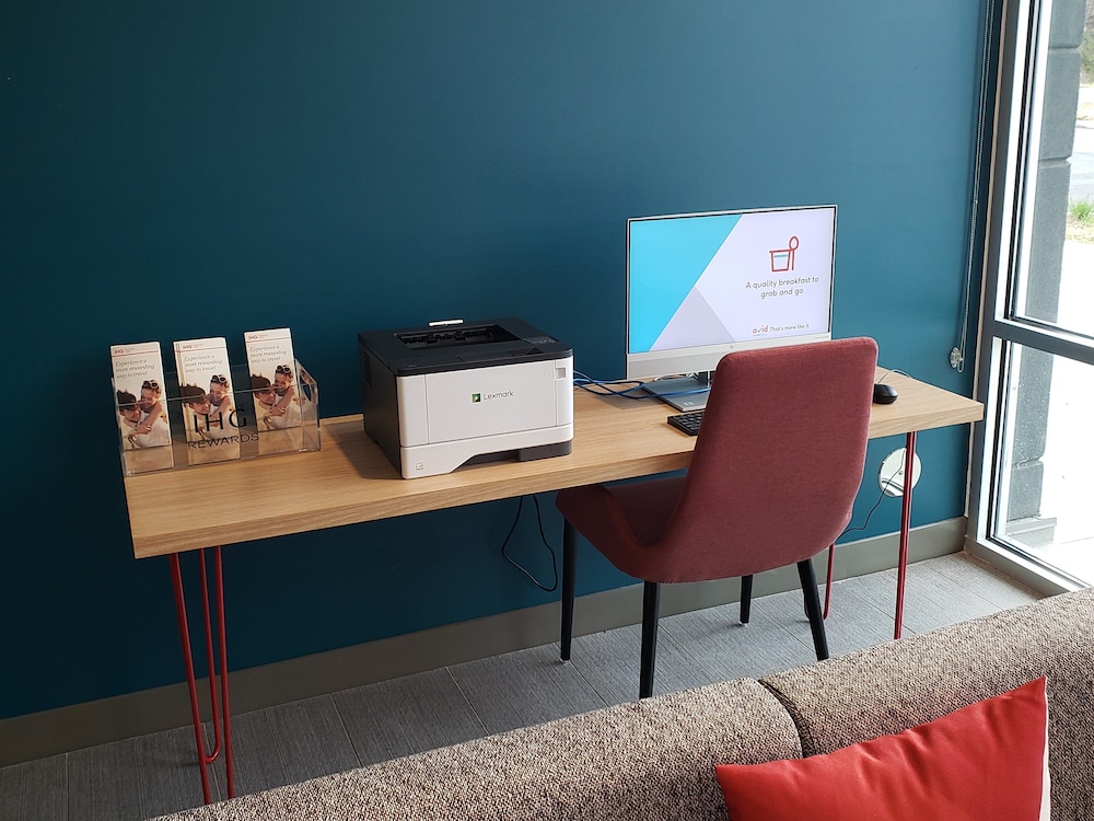 avid hotel Salem by IHG - photo 31