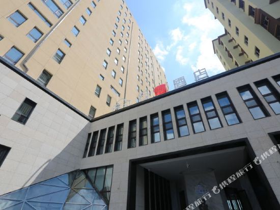Tianfu Yunqi Business Hotel — hotel in Changling