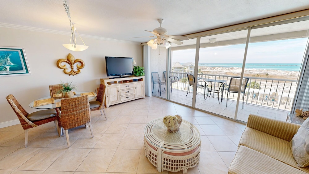 Magnolia House 201 At Destin Pointe Resort in Destin, United States