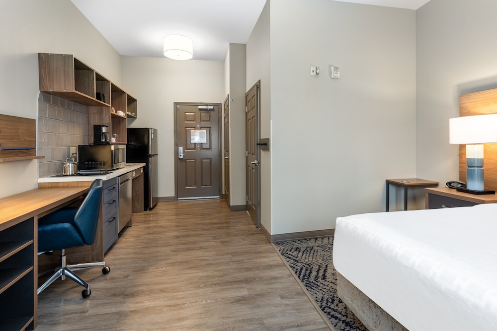 Candlewood Suites Grand Junction NW - photo 13