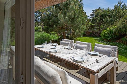 Sylt Cottage — 4-Star Luxury Hotel in List, Germany