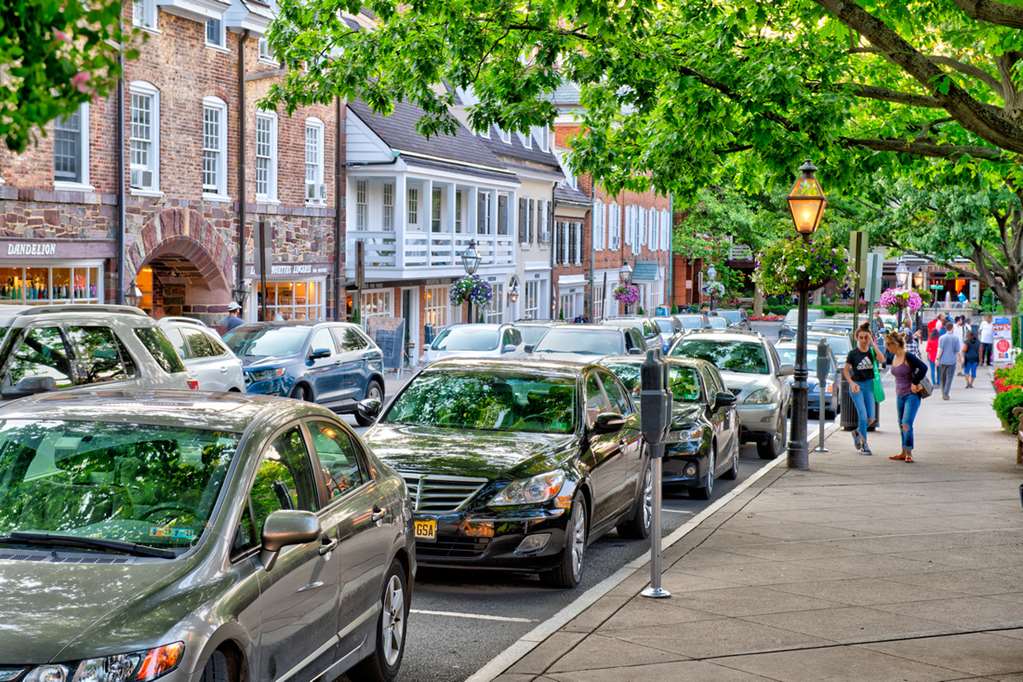 Nassau Inn - photo 2