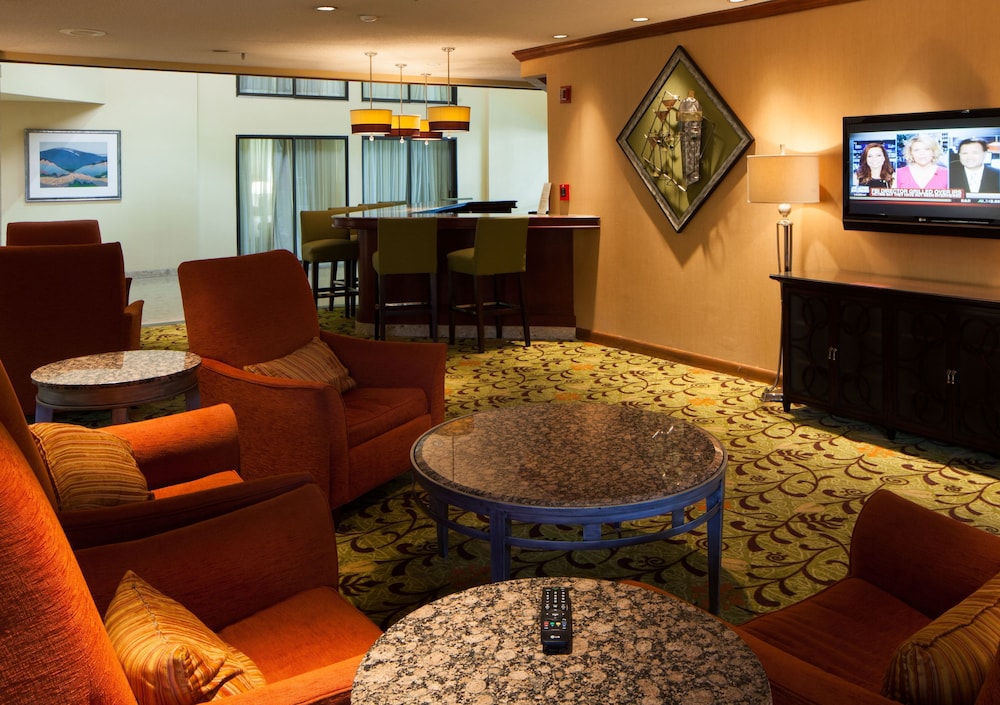 Crowne Plaza Hotel Hickory by IHG - photo 33