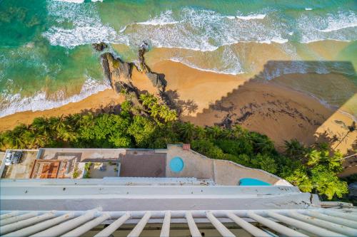 Ocean Front Amazing view Sandy Hills by PH — Luquillo — photo 3