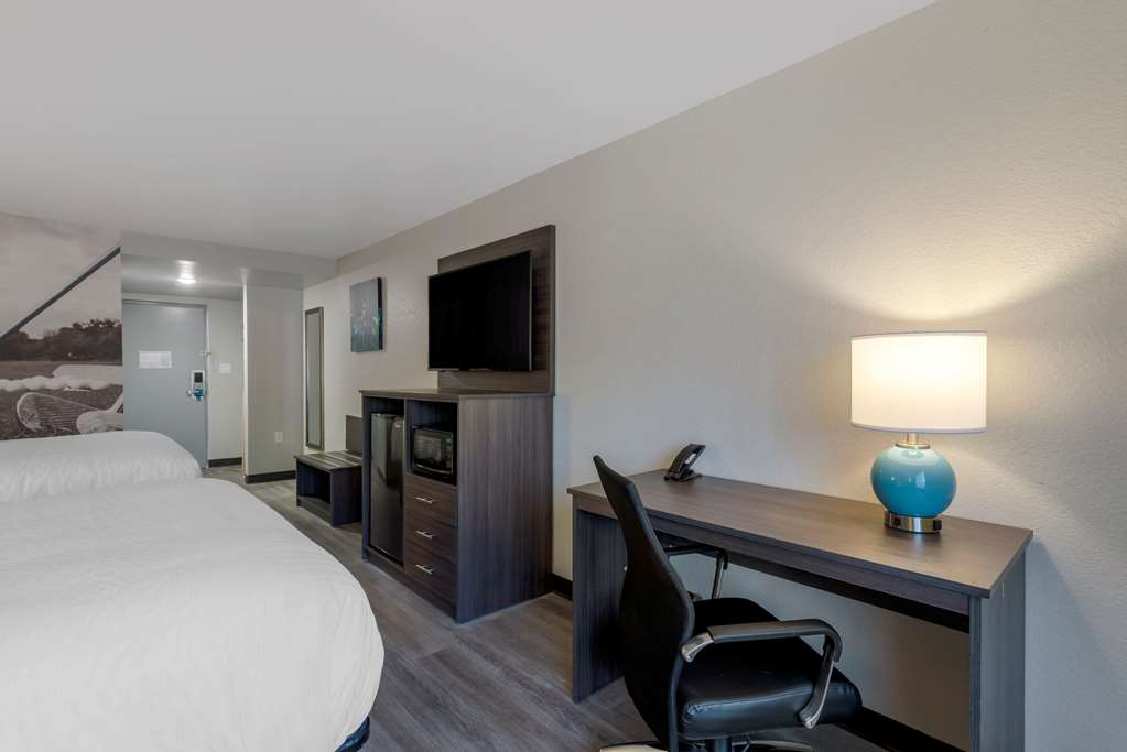 Clarion Pointe McDonough - photo 14