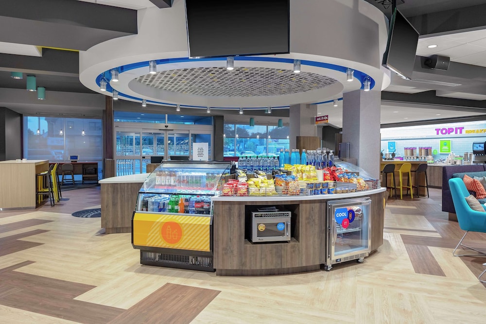 Tru By Hilton Cleveland Midtown - photo 6
