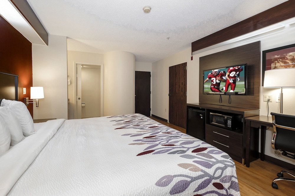 Red Roof Inn Pensacola Fairgrounds - photo 8
