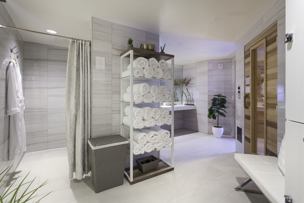 Legacy Resort Hotel & Spa - photo 23