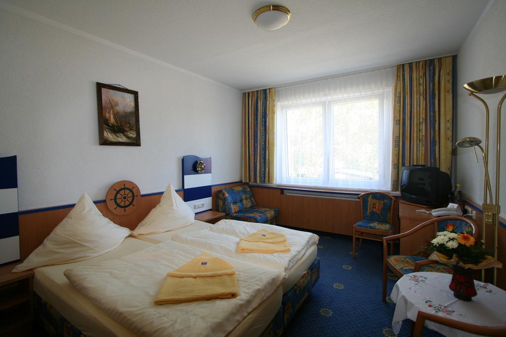 Familien Wellness Hotel Seeklause GmbH & CoKG mit großem Abenteuerspielplatz Piraten Insel Usedom Kinder immer All Inklusive & Getränke ganztags inklusive — hotel in Usedom
