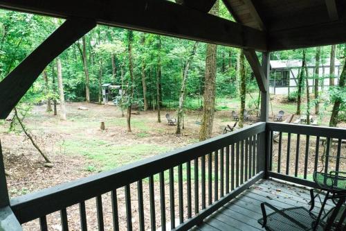 Tiny Home Cottage Near the Smokies #10 Helena - photo 4