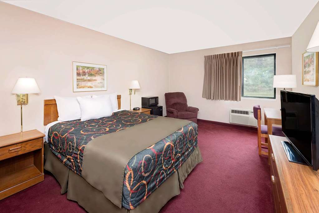 Days Inn by Wyndham Boonville - photo 10