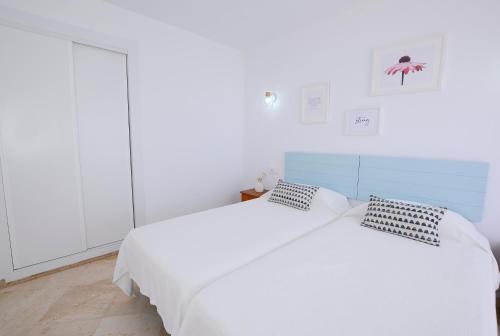 Edificio Oceanic — 4-Star Luxury Hotel in Calp, Spain