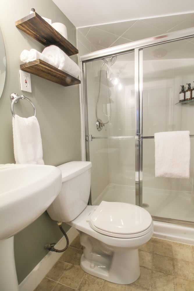 The Aurora Inn & Cottages - photo 131