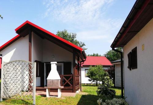 Ferienhaus in Dziwnw mit Terrasse und Grill in Dziwnow, Poland