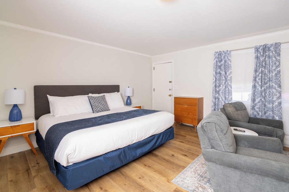 Iron Masters Inn on Main - photo 7